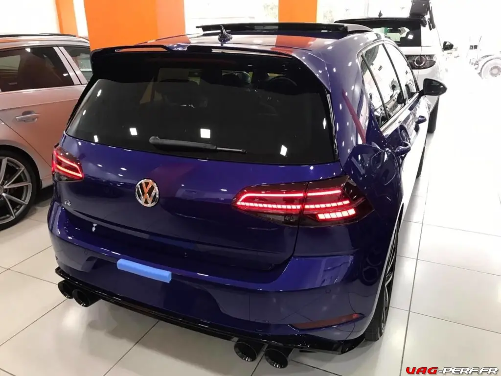 Echappement akrapovic et nouveaux feux arrières Golf VII R 2017