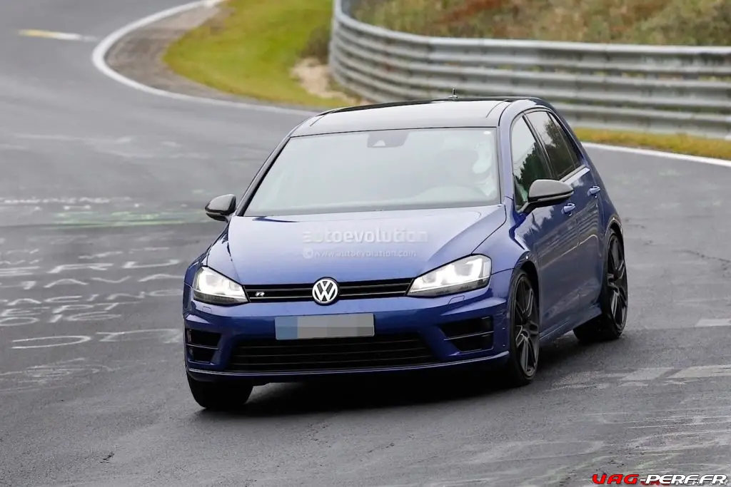 VW GOLF R420