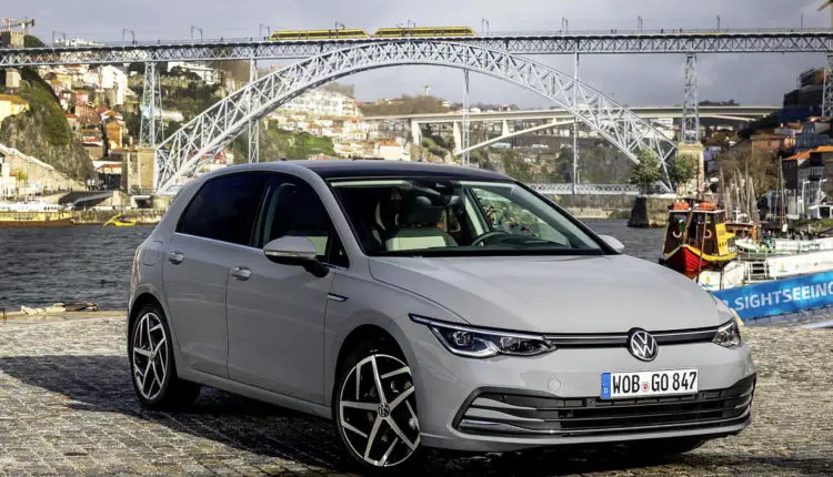 2020_volkswagen_golf_103_1600x1200