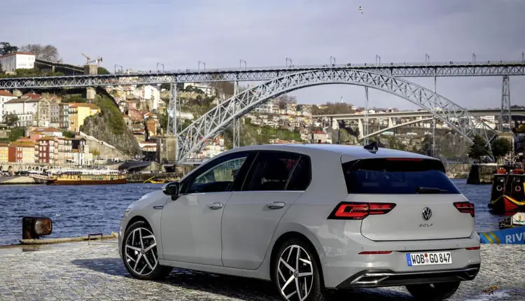 2020_volkswagen_golf_111_1600x1200