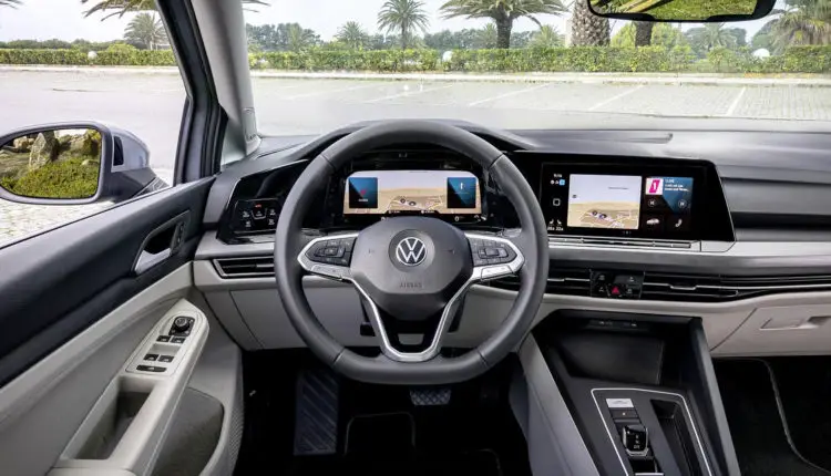 2020_volkswagen_golf_120_1600x1200