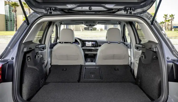 2020_volkswagen_golf_128_1600x1200