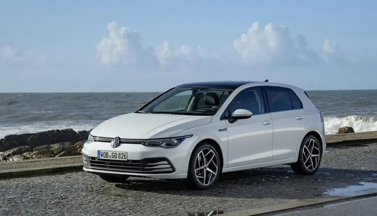 2020_volkswagen_golf_151_1600x1200