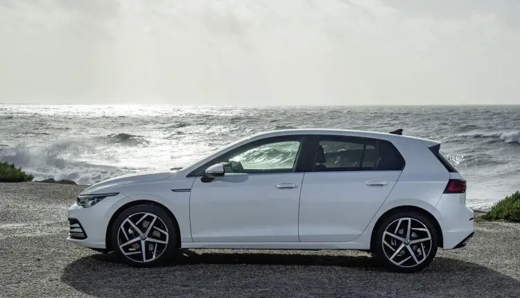 2020_volkswagen_golf_165_1600x1200