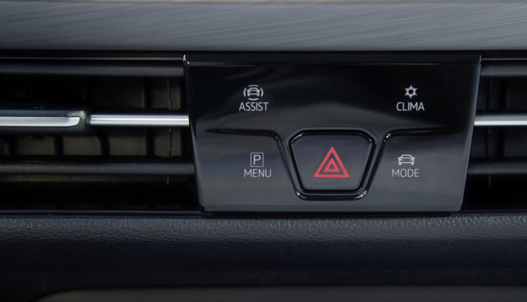 2020_volkswagen_golf_196_1600x1200