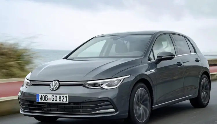 2020_volkswagen_golf_204_1600x1200