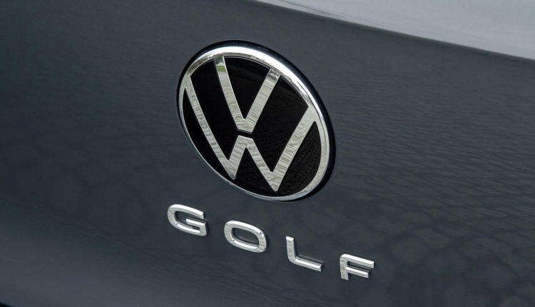 2020_volkswagen_golf_229_1600x1200