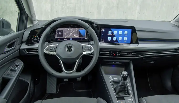 2020_volkswagen_golf_232_1600x1200