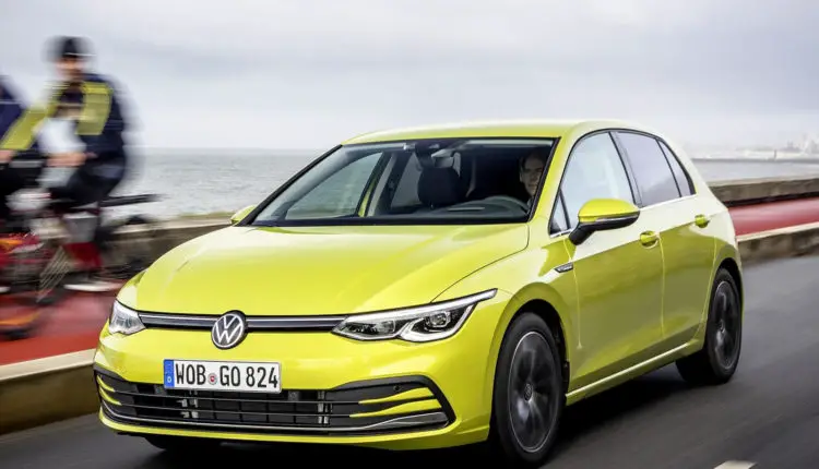 2020_volkswagen_golf_242_1600x1200