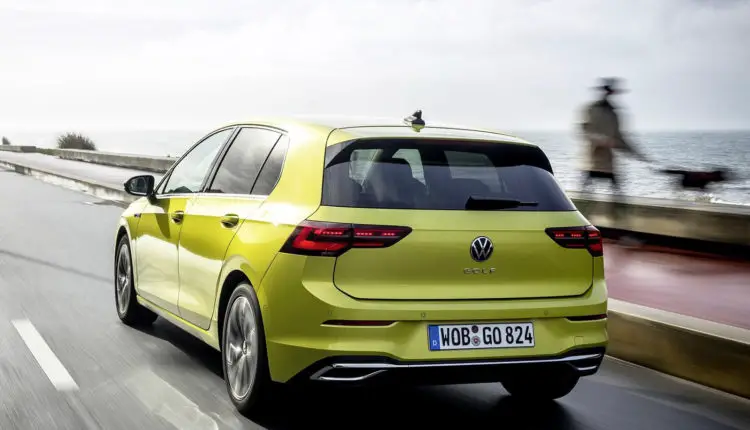 2020_volkswagen_golf_243_1600x1200