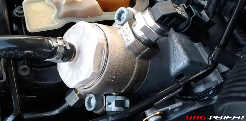 La HP du moteur 2.0 TSI EA888 GEN3 a été modifiée avec un kit AUTOTECH et elle est également refroidie pour fournir aux injecteurs un carburant le plus froid possible